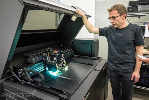 工藝贏在哪兒 Surface 3制造流程圖賞與軟件銷售